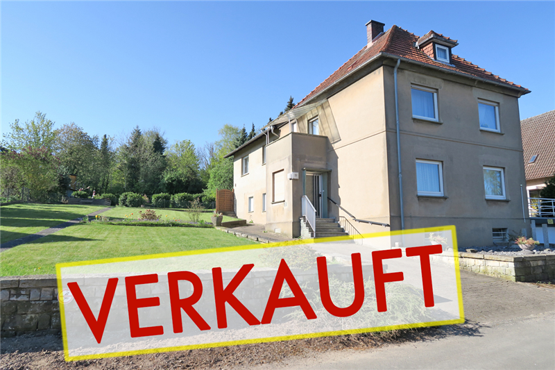 VERKAUFT -  1- 2 Familienhaus mit großem Grundstück und toller Aussicht 