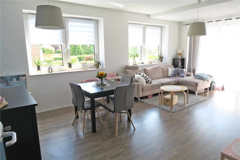  Schöne, helle und moderne 3 Zimmer-Wohnung mit Süd-Westbalkon und Garage in Bad Oeynhausen-Südstadt