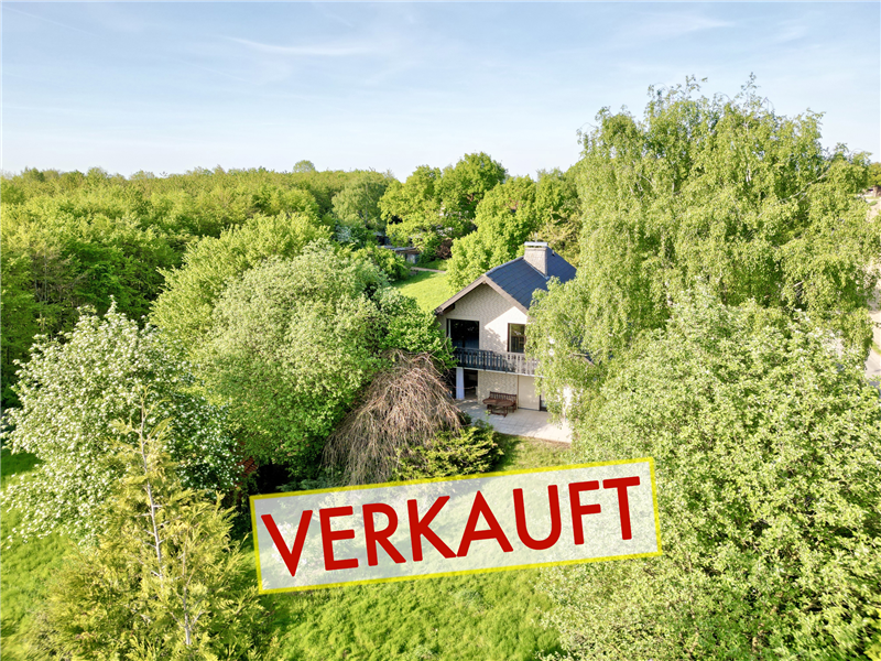 VERKAUFT - Ein Haus im Grünen
